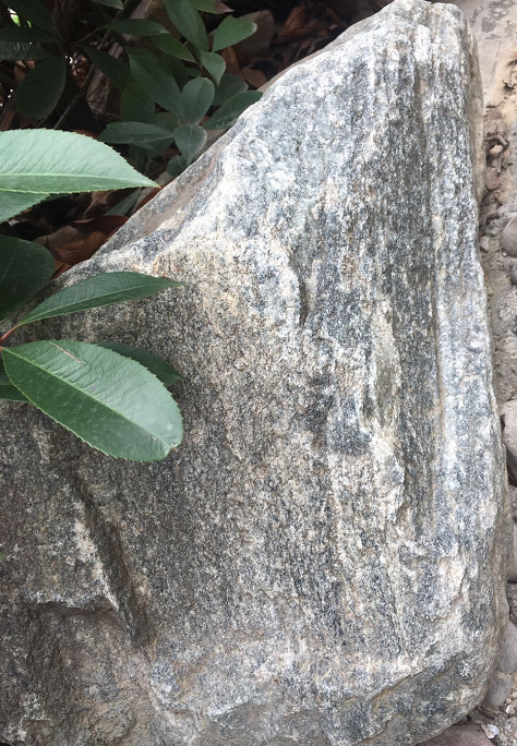 河南輝縣泰山石是什么石頭？可以用來鎮(zhèn)宅辟邪嗎？