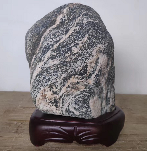 泰山石風水學中的說法是什么？