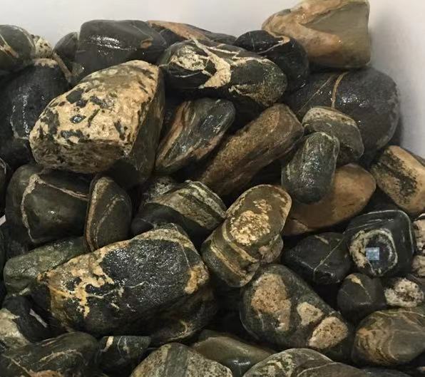 真泰山石和假泰山石的區(qū)別有哪些？
