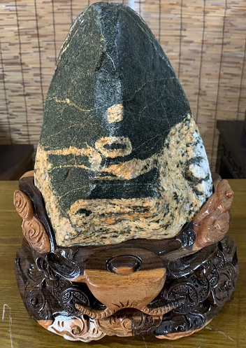 哪里有泰山石購(gòu)買？購(gòu)買泰山石違規(guī)嗎？