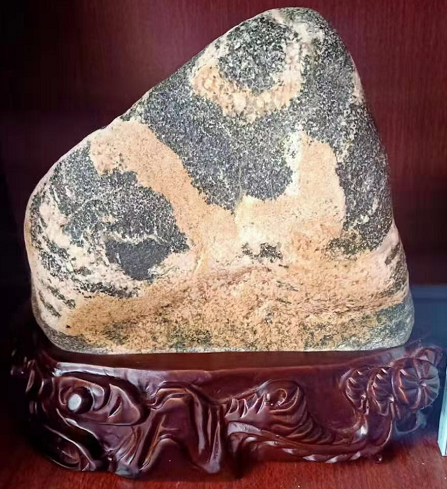 泰山石辨認(rèn)真假的四個竅門！