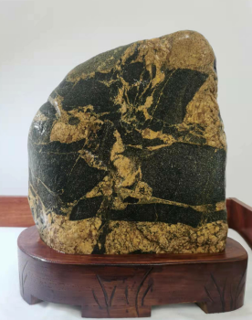 泰山石補缺角應(yīng)該怎么擺放？