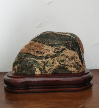泰山石是什么樣子？哪里能買(mǎi)到？
